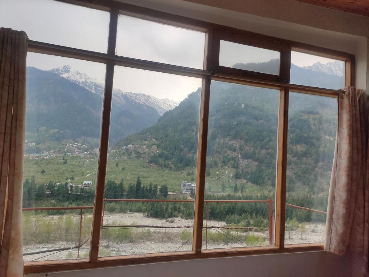 Deluxe Family Suite,1097095752:JPEG