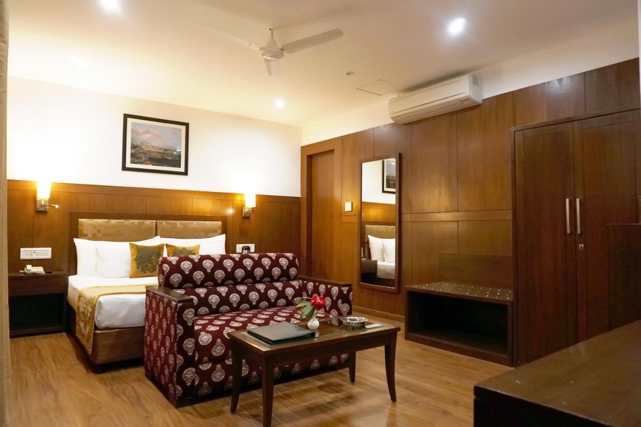 Two Bedroom Valley View Family Suite