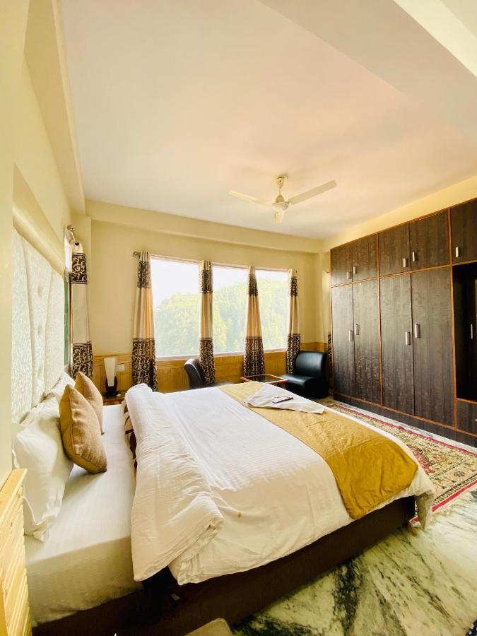 Superior Double or Twin Room with Mountain View,1238925379:JPEG