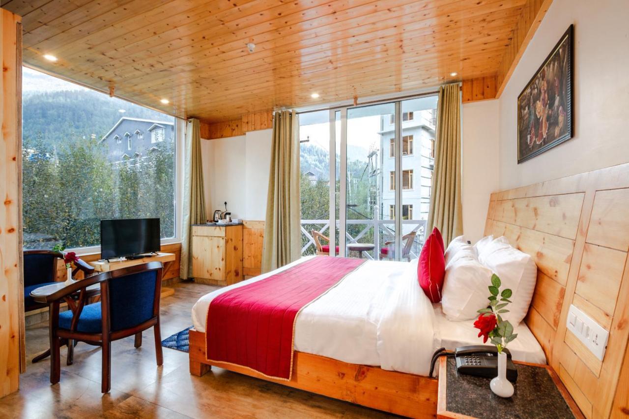 King Suite with Balcony,1303936927:JPEG