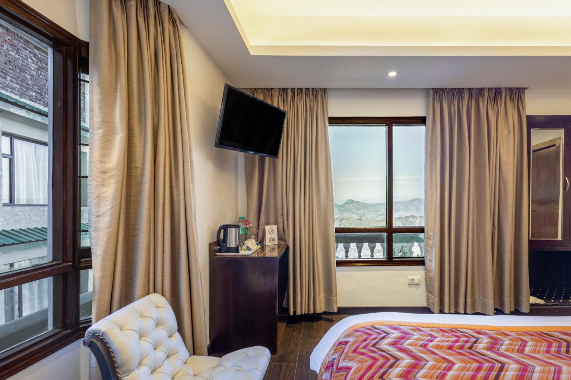 Valley View Premier Room Balcony