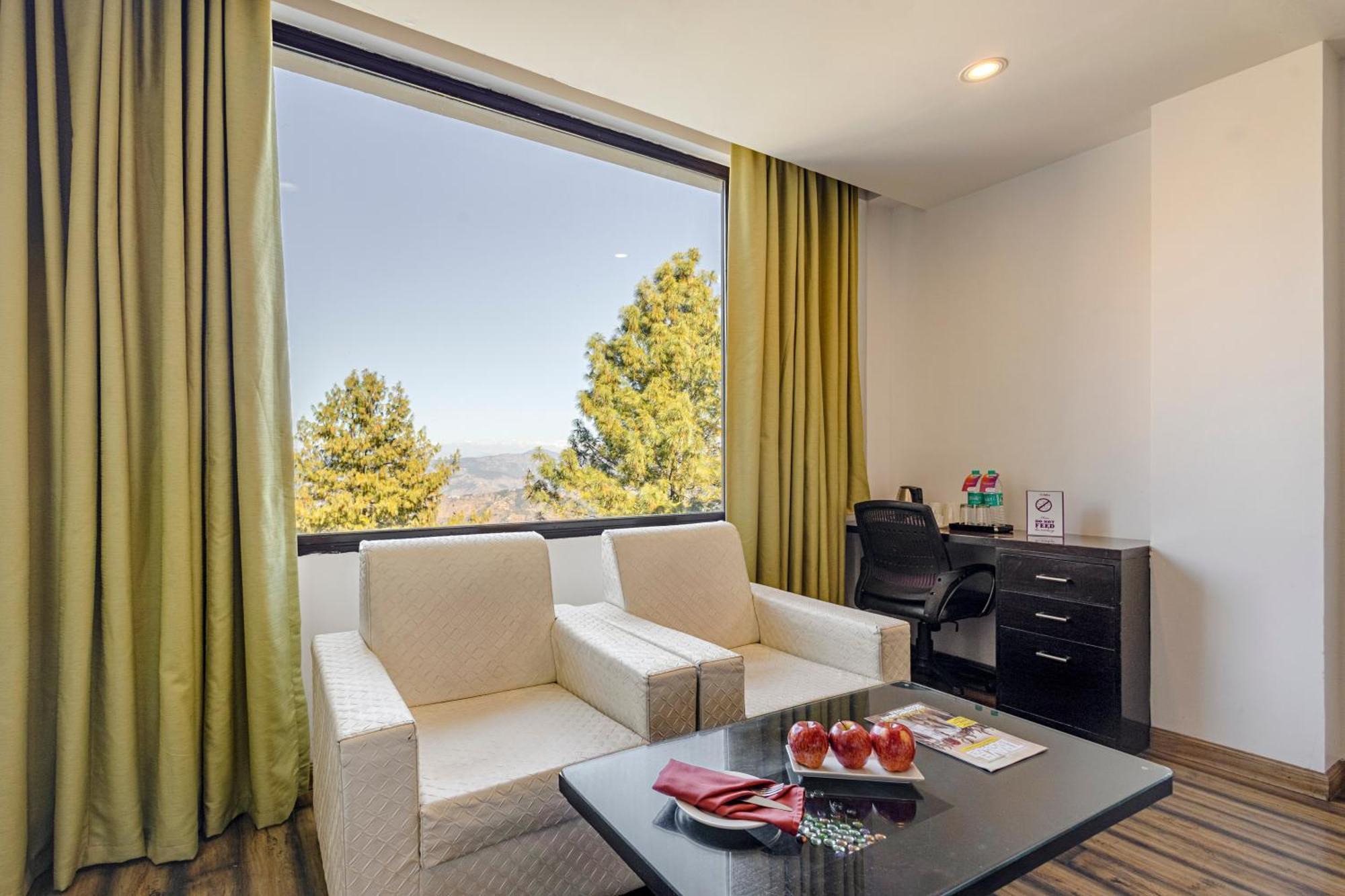 Valley View Room