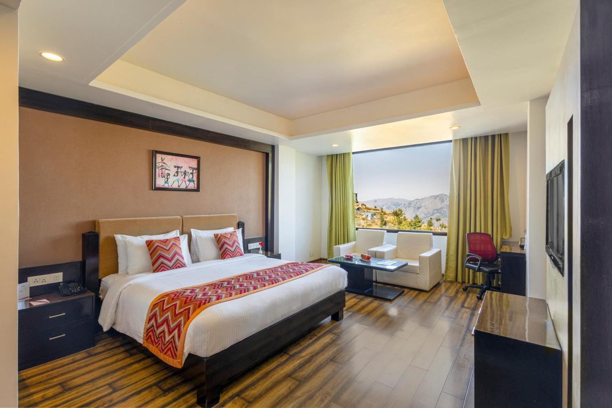 Valley View Room