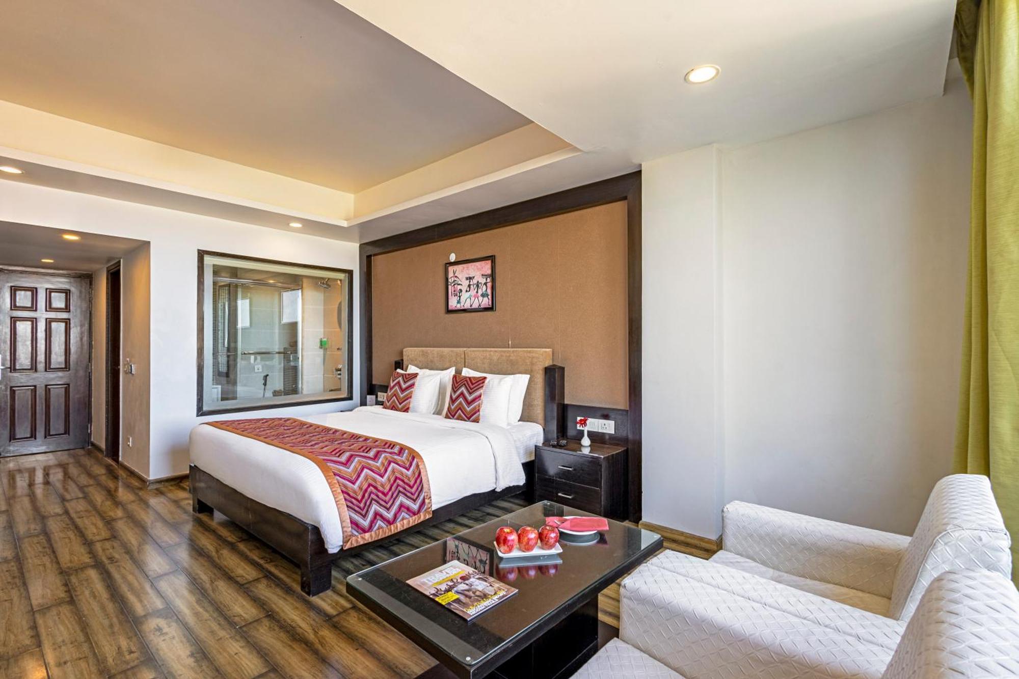 Valley View Room