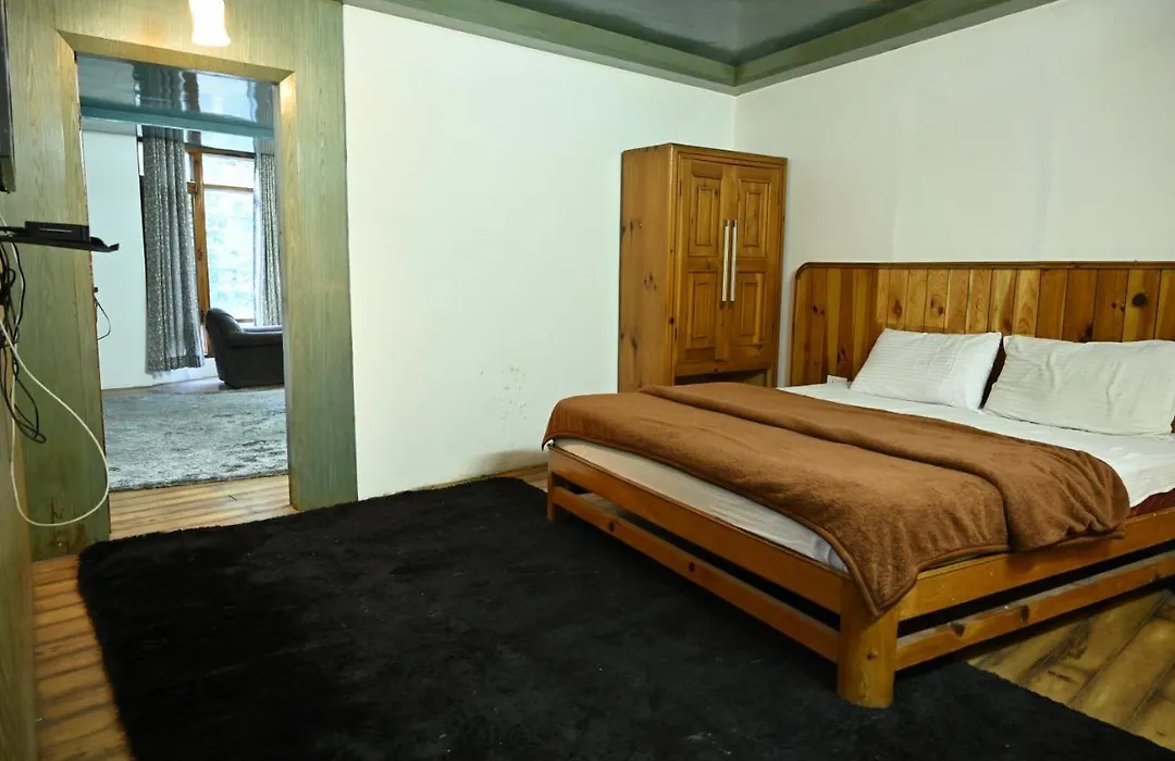 Hotel Manali Mahal-1