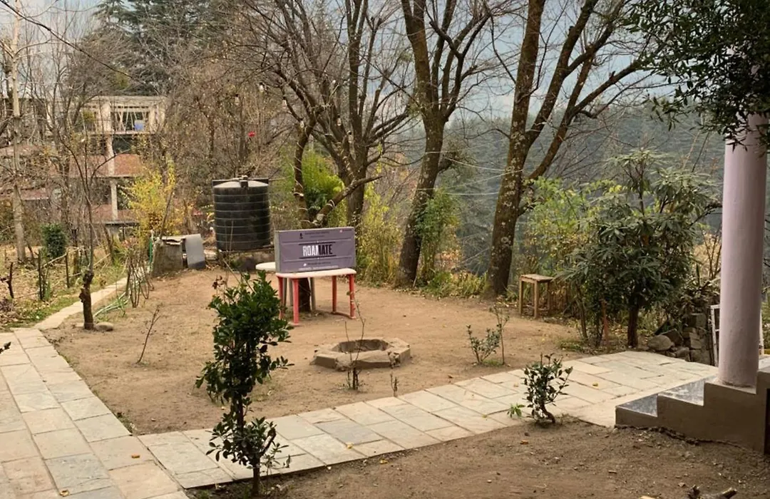 Roamate Hostel, Old Manali-1