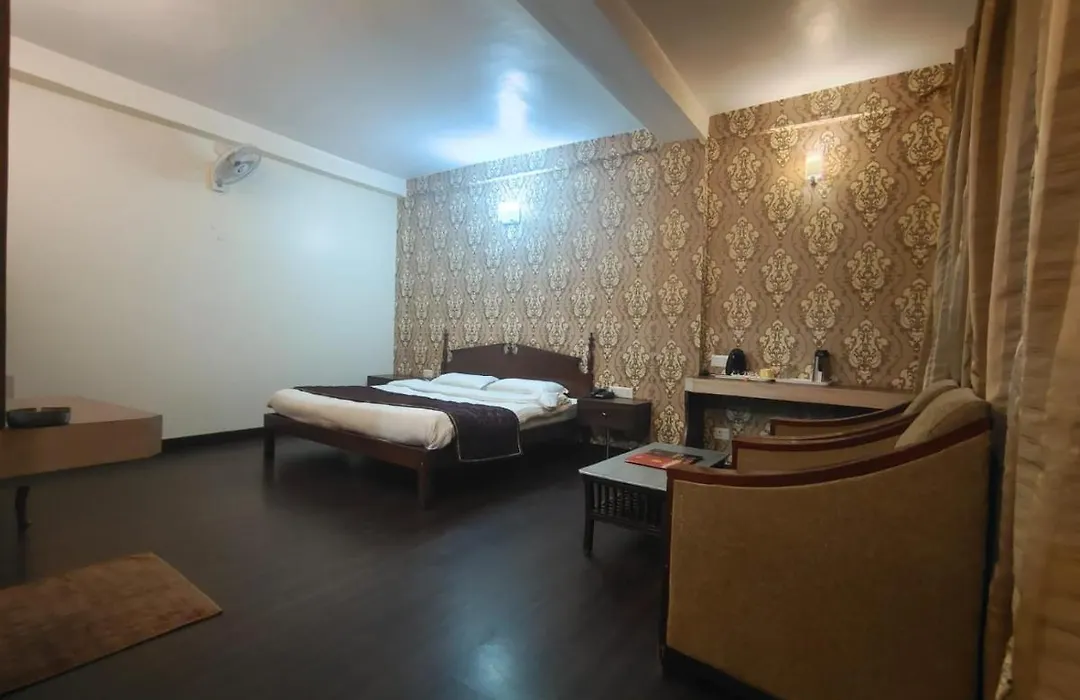 Hotel Himland East-Drive In Hotel In The Heart Of The City-1