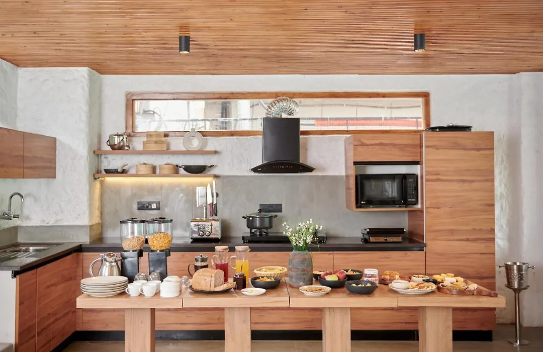Naiden Luxury Apartments By Poshtel-1