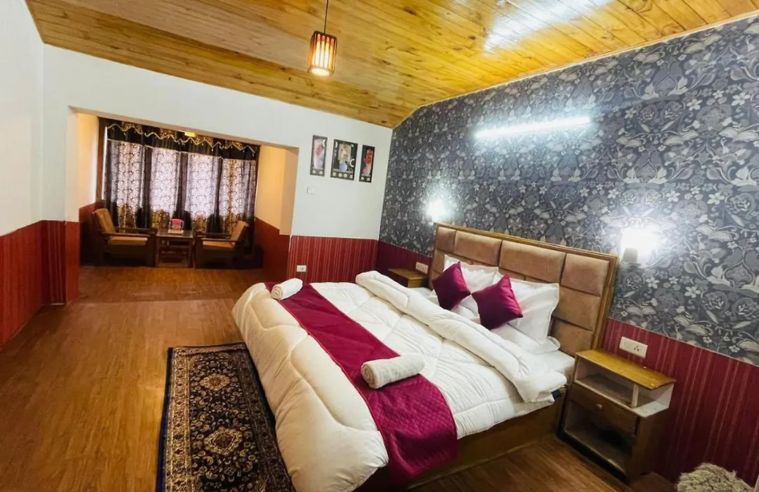 Hotel New Hilltop Inn-1