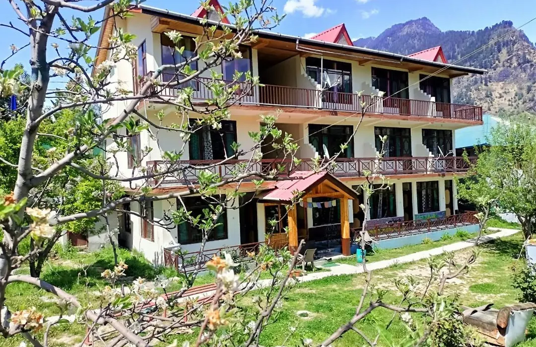 Rashpa Cottage-1