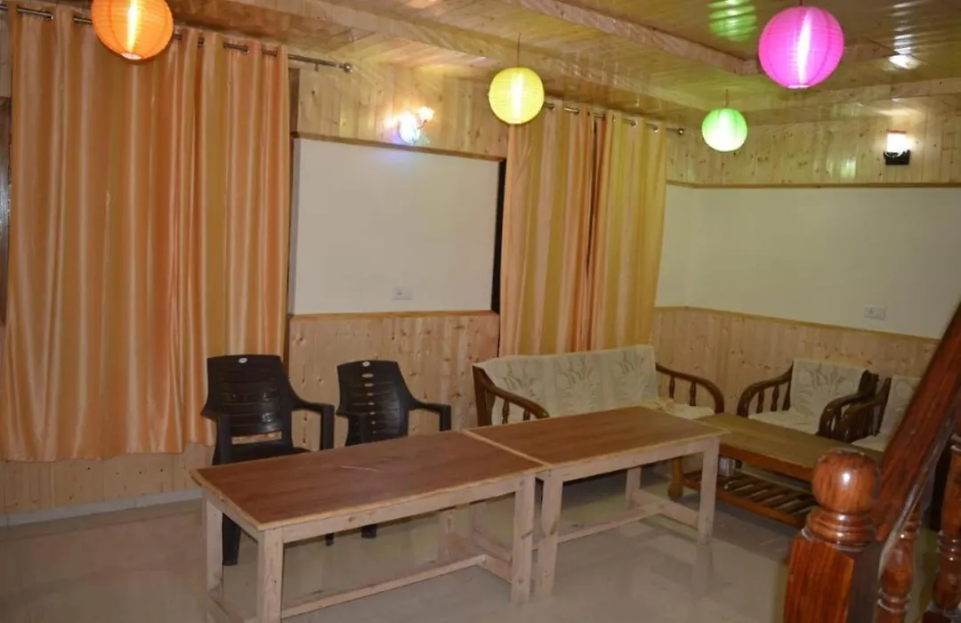 Shivam Cottage Naggar, Manali-1