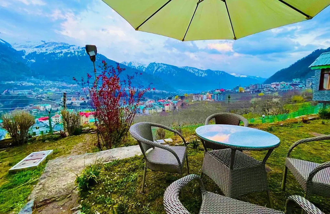 Nomad 2 Bedroom Independent Luxury Cottages-1