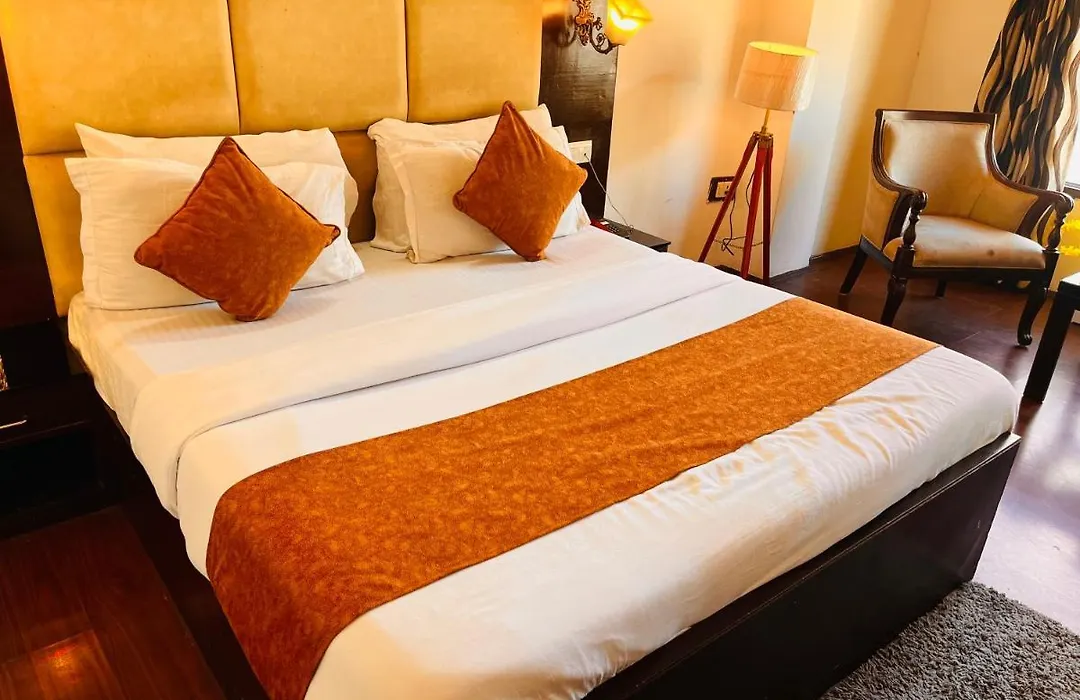 Daffodel Classic - A Four Star Luxury Hotel-1