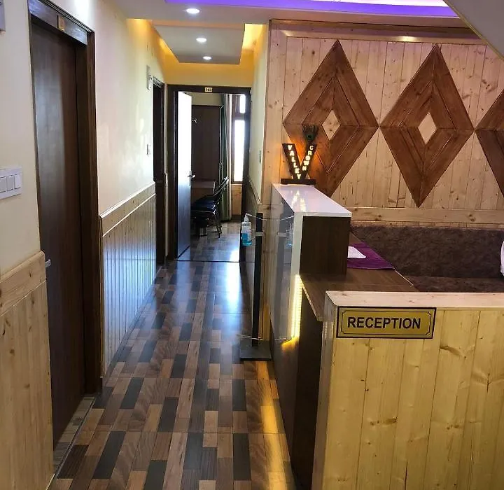 Hotel Valley Crown Shiimla-1