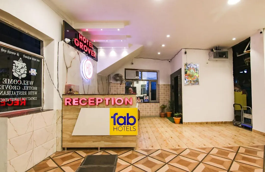 Fabhotel Grover-1