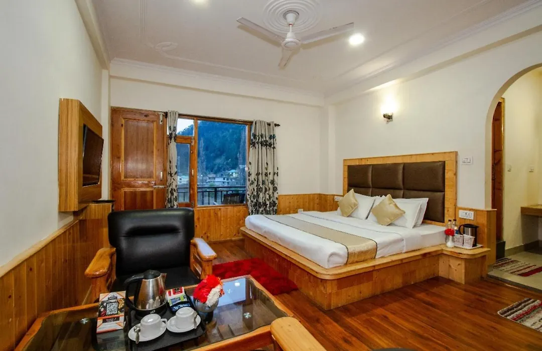 Hotel Rockland Inn , Manali-1
