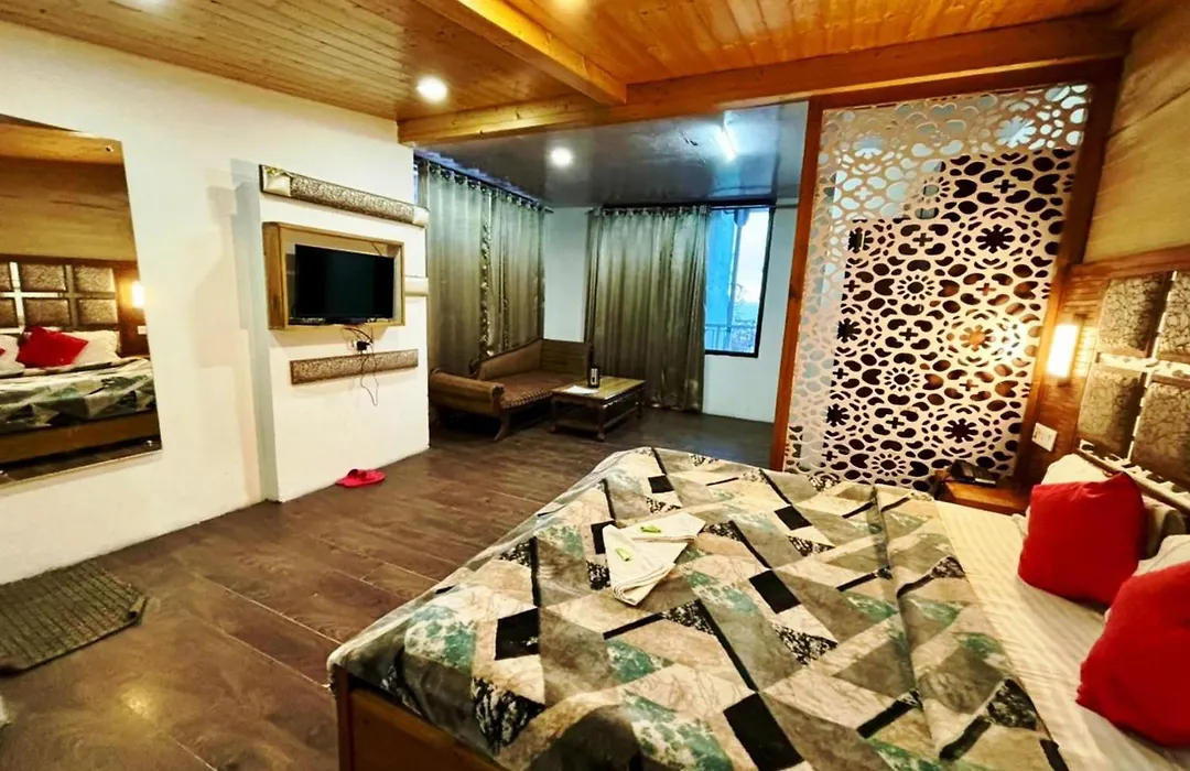 Hotel Ganga Near Mall Road-1