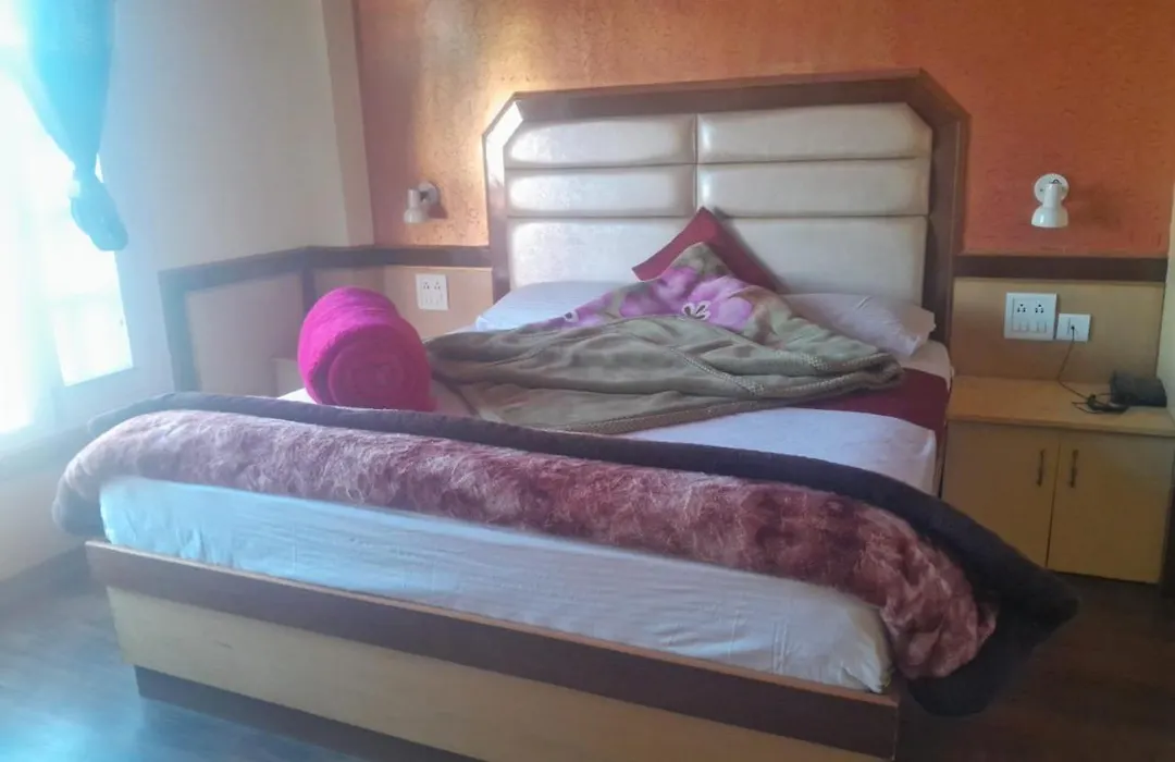 Cheerful & Delight Stay In Shimla-1
