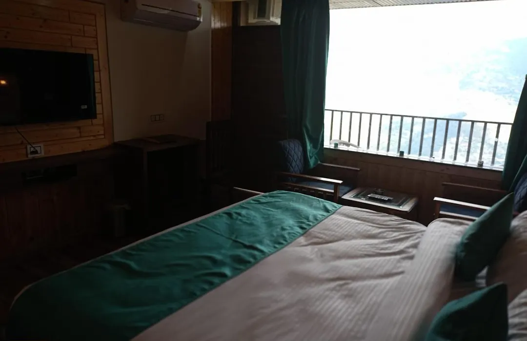 Manaw Valley Resort-1