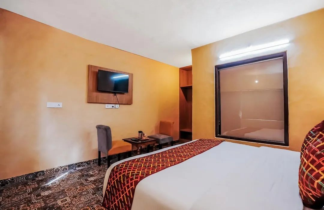Nature Valley View Resort Mashobra !! Luxury Choice !! Gaming Zone !! Open Terrace !! Big Parking-1