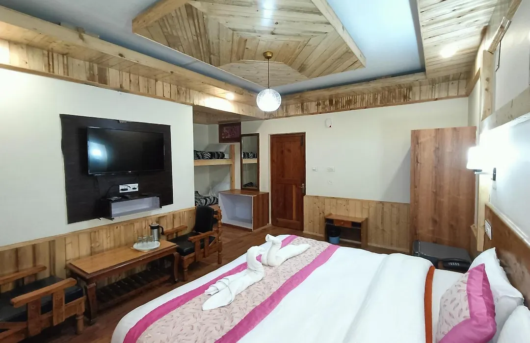 Cs Shhandella Hotel-1