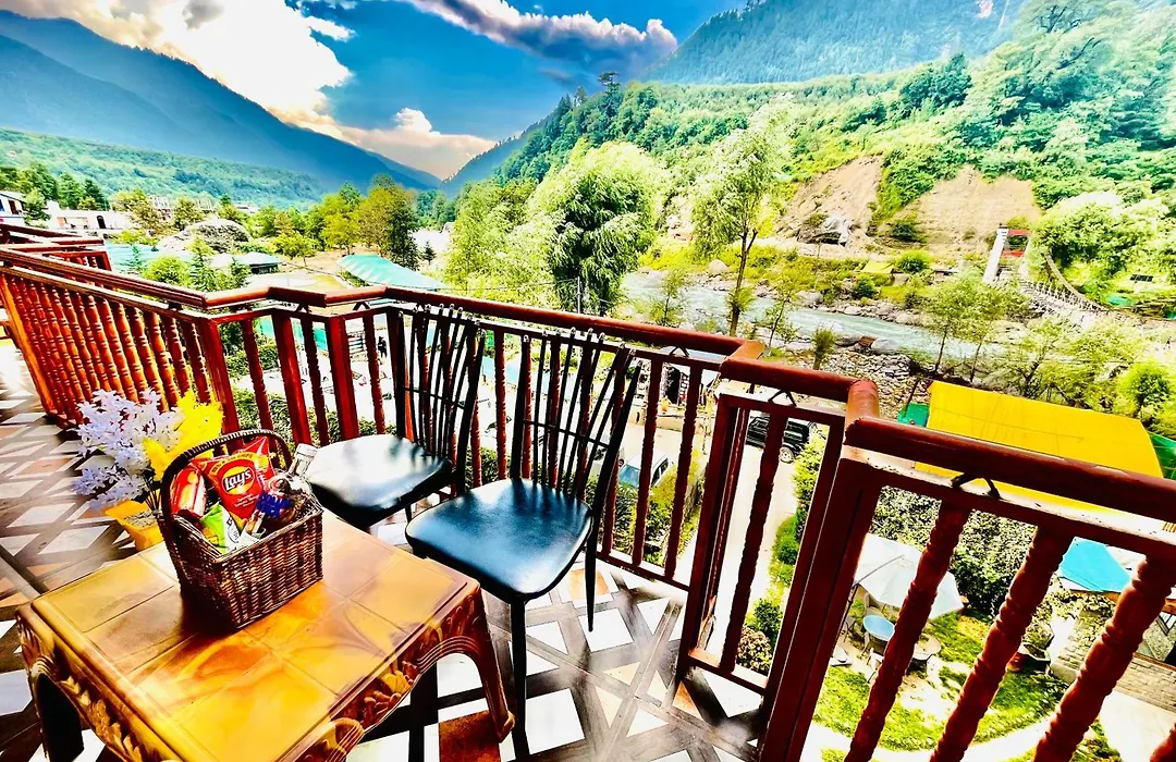 Hotel Himalayan Classic, Manali-1