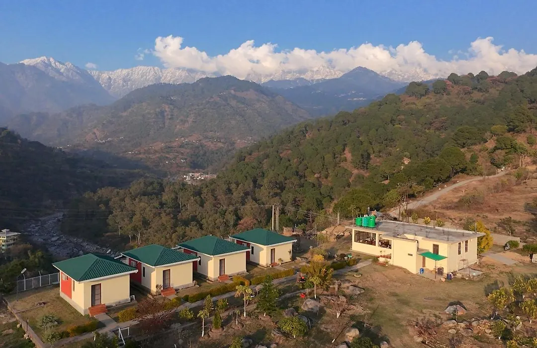 Dhauladhar View Village Resort-1