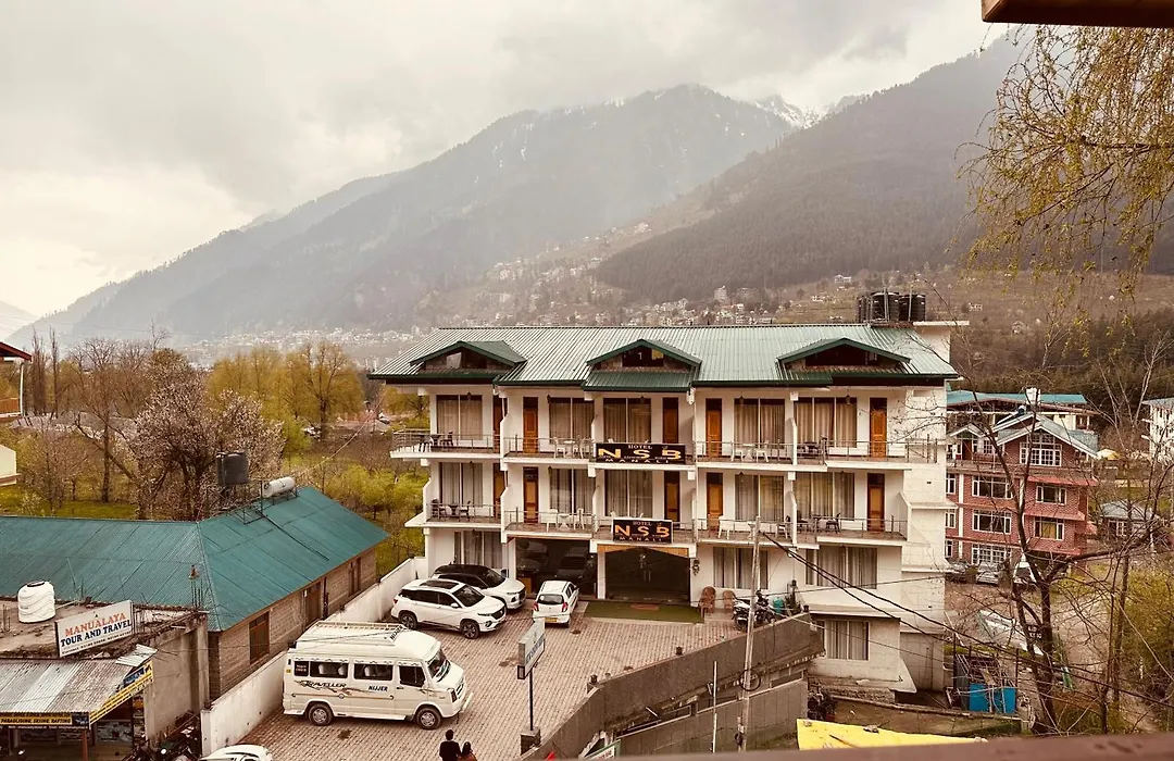 Hotel Pine Grove-1