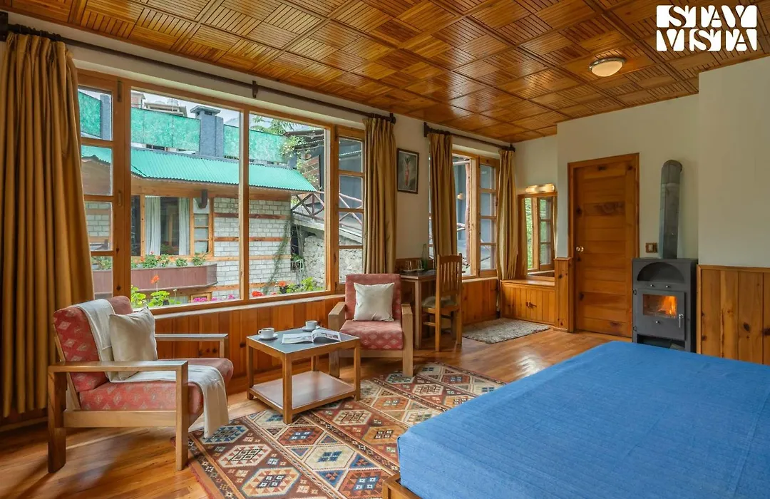 Stayvista At Himalayan Retreat Luxury Stay In Manali With Bonfire, Bbq And Mountain Views-1