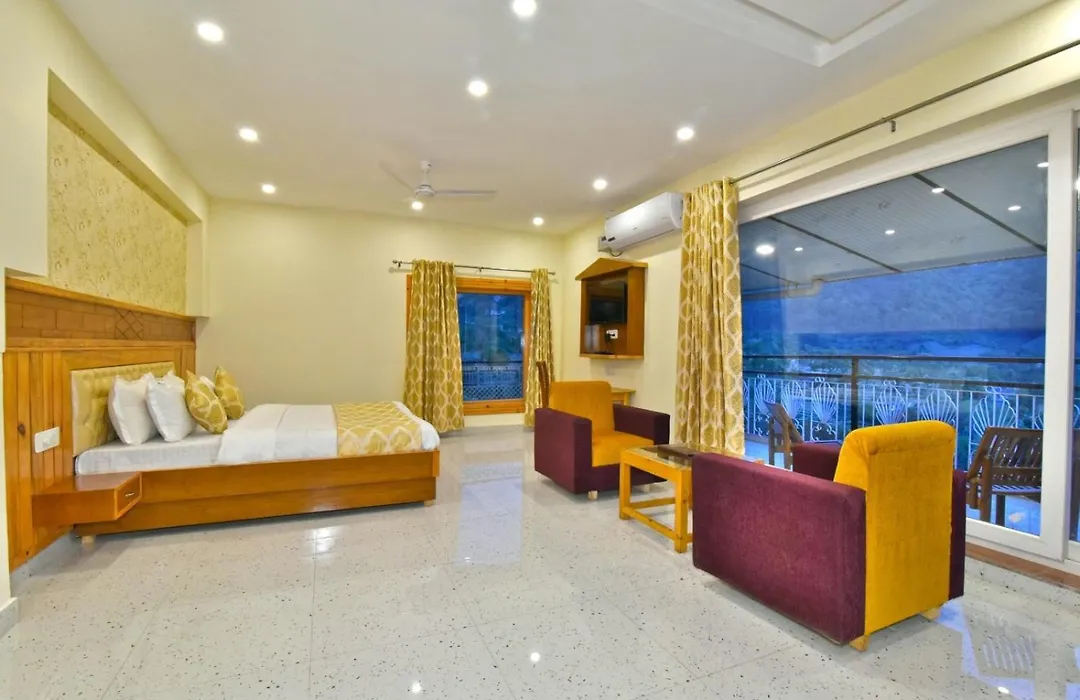 Vella Marina Pine View -Free Parking-Cricket Stadium 5 Km-Mcleodganj 8 Km- Bhagsunag 9-1