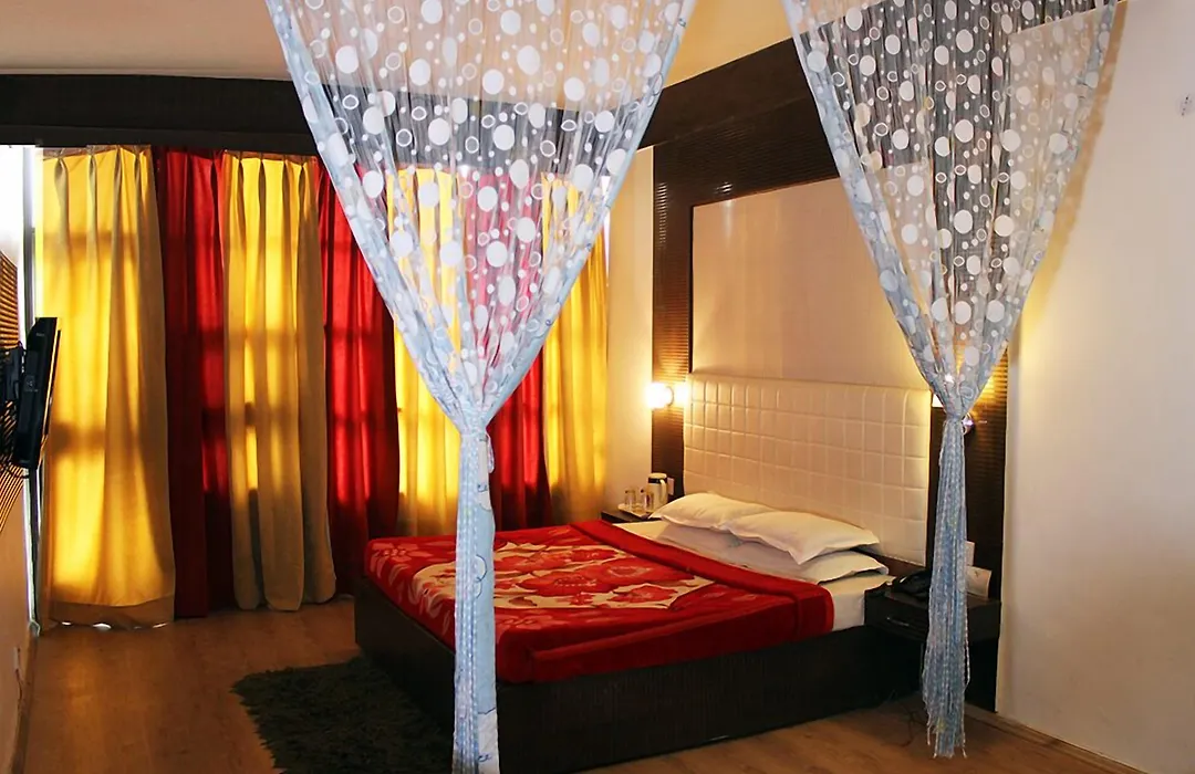 Hotel Imperial Palace-1