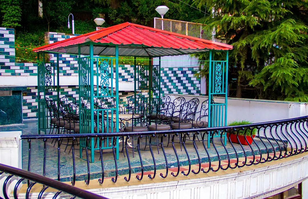 Hotel Broadways Inn-1