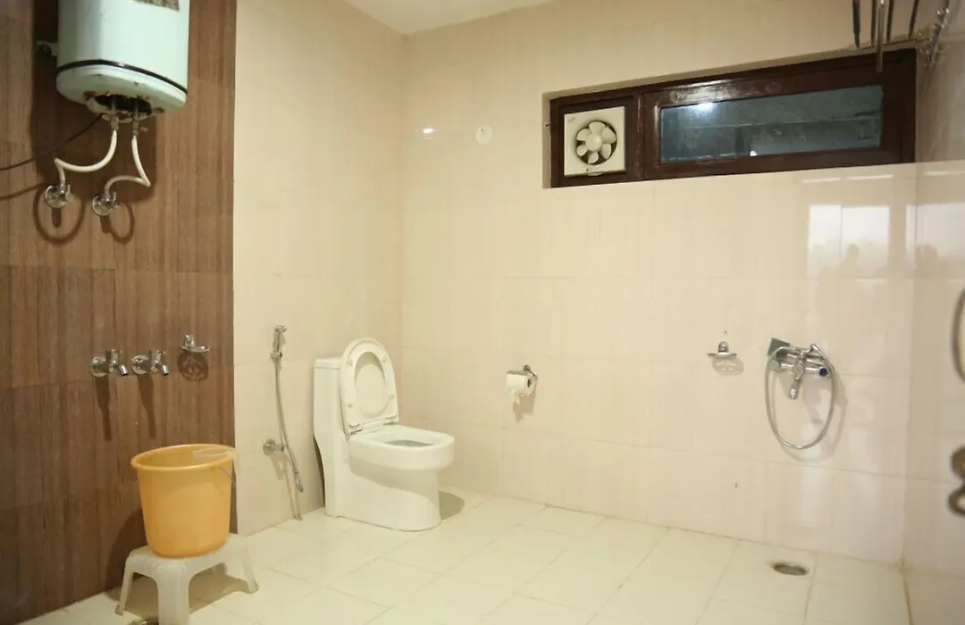 Hotel Monal-1