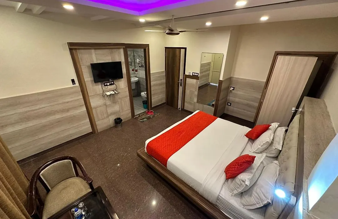 King Castle Mcleodganj-Centrally Heated And Air Cooled- Near Mall Road - Free Parking-1