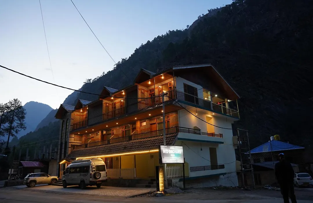 Hotel Mid Orchard Kasol -River Side-1