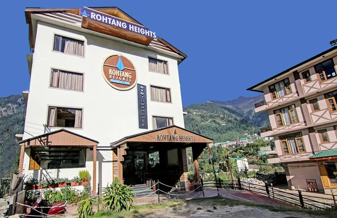 Townhouse Oak Rohtang Heights-1