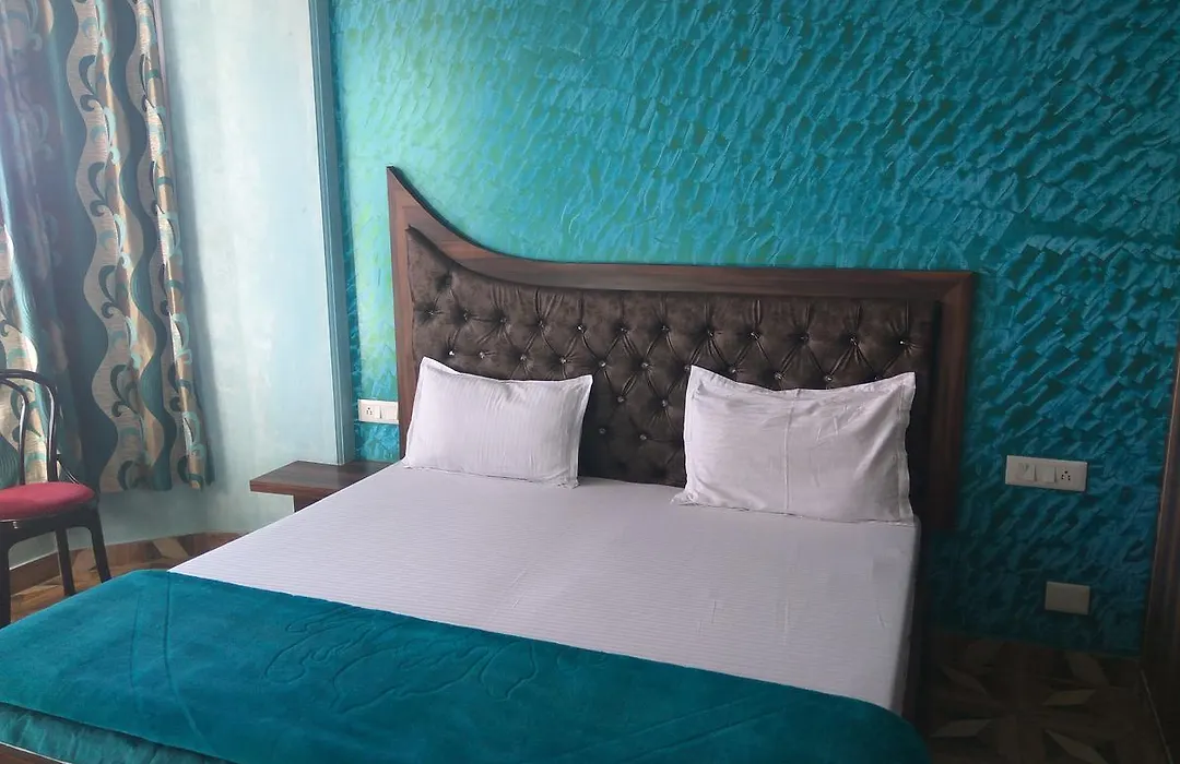 Peaceful & Scenic Homestay In Shoghi-Shimla-1
