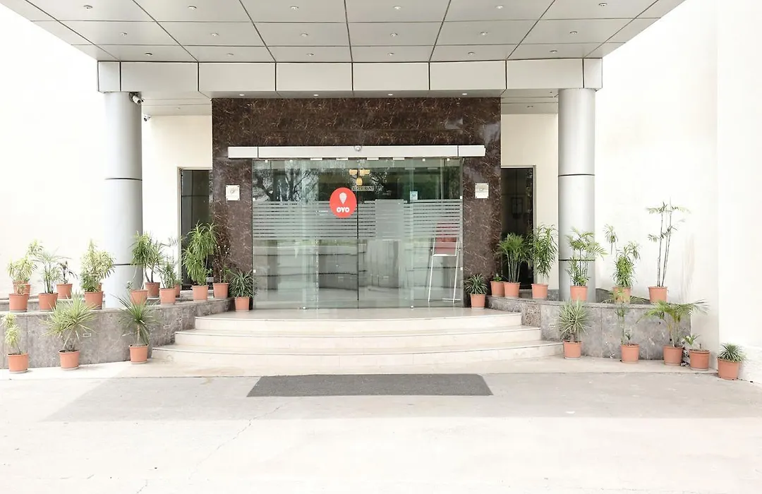 Oyo 14718 Woods Resorts-1