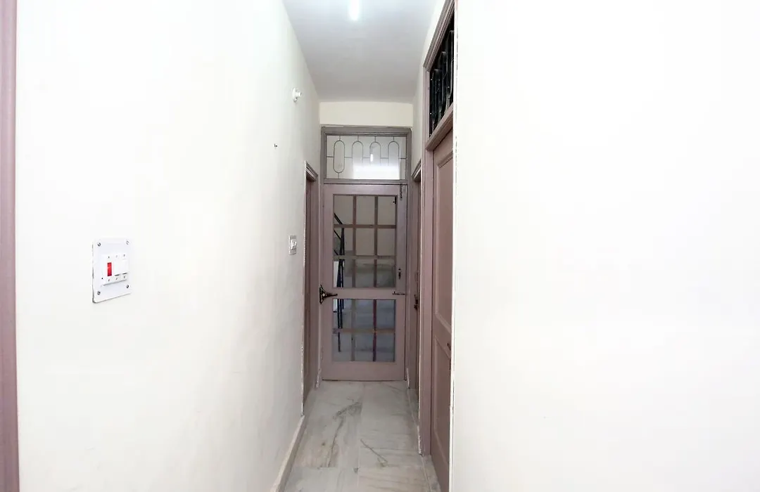 Elegant 3Bhk Abode In Shoghi, Shimla-1