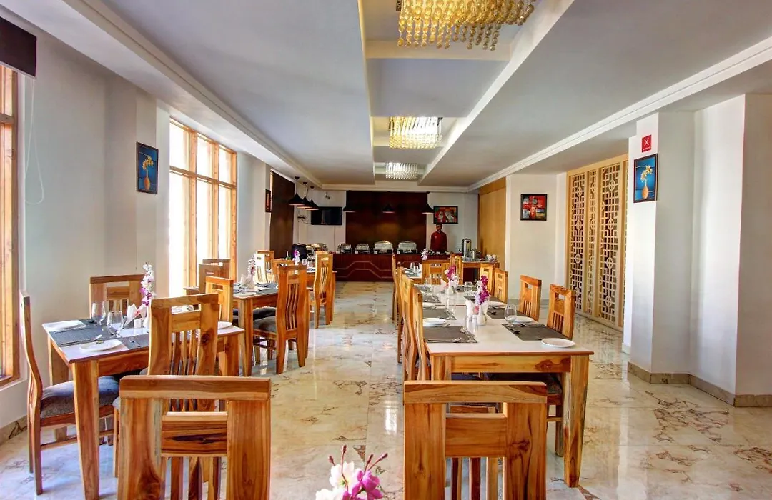 Hill County Resort & Spa-1
