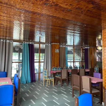 Hotel Hadimba Palace - Near Mall Road-2