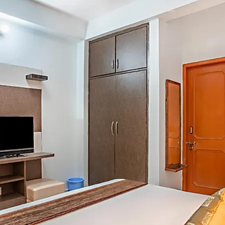 The Woods View: Serene Villa Retreat by Exotic Stays-3