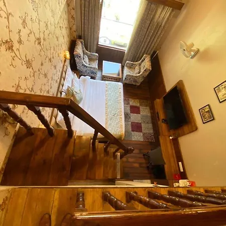 Royal Castle-2