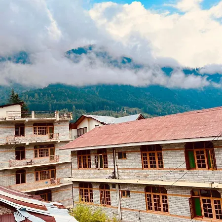 Hotel Solitaire Manali - A Few Steps From Mall Road-2