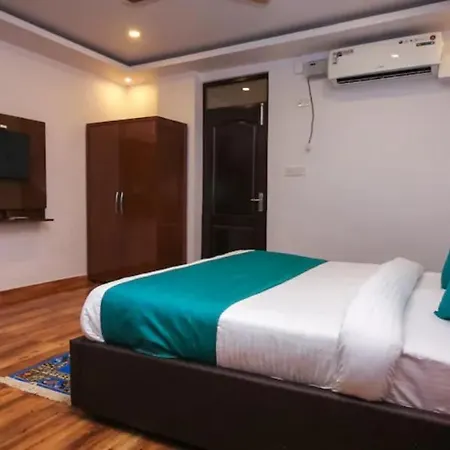 Hotel The Vilage Residency-2