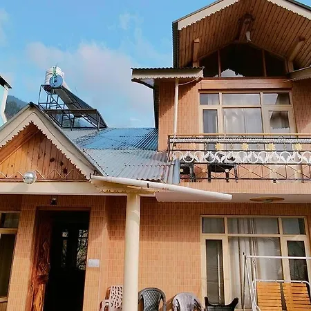 Snow Heaven Cottage Prini-2