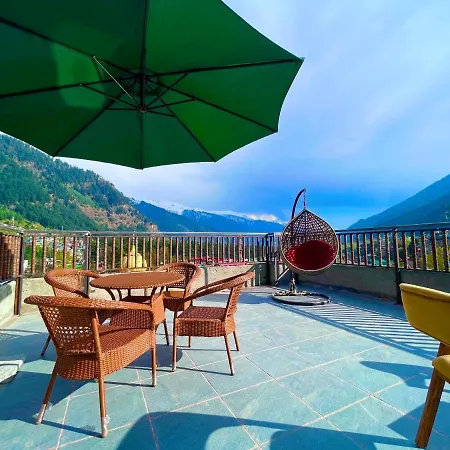 Le Green Resort, Mall Road Manali-2