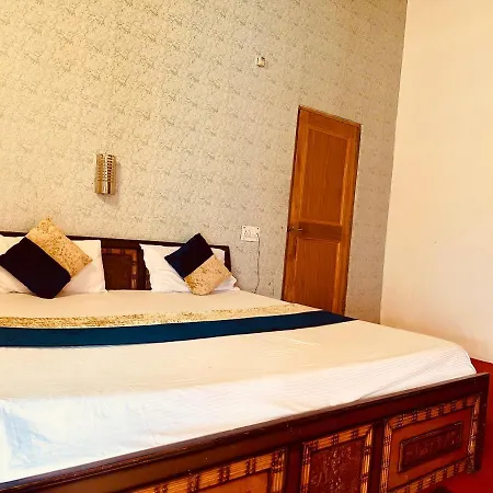Hotel Alpine - A Boutique Hotel , Manali-2