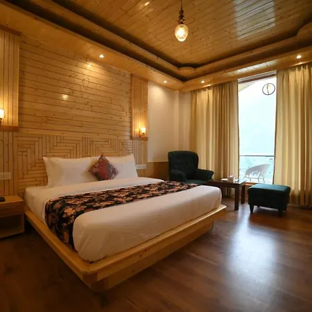 The Village Venue Hotel, Bar & Restaurant-2
