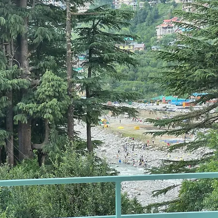 Hotel Old Manali With Balcony & Mountain View, Near Manali Club House-3